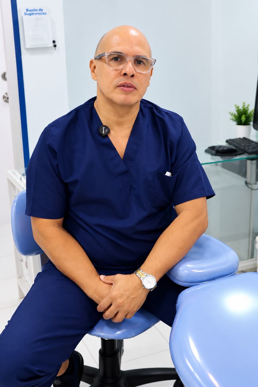 Dr. Hernán Augusto Amaya Pérez, facultativo de Dento-Alivio Express